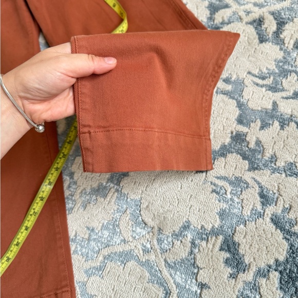 Super cool and comfortable High Rise Straight Crop Chinos by Gap size 10 - Picture 11 of 13